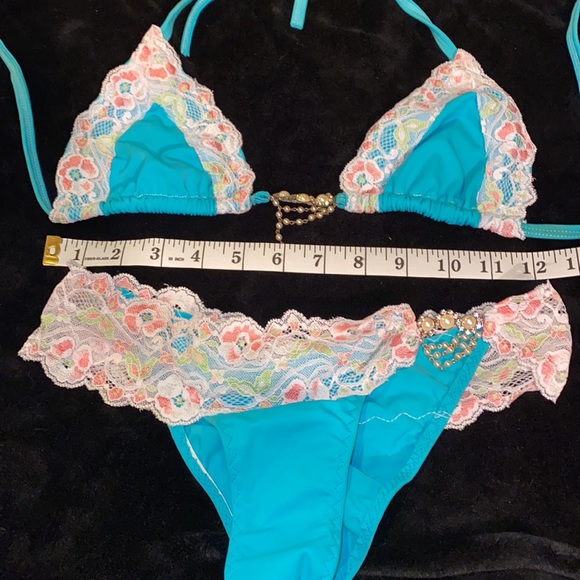 Competition Bikini - Picture 6 of 7